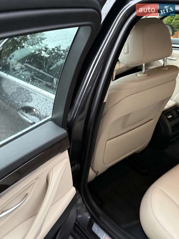 Седан BMW 5 Series 2014 в Києві
