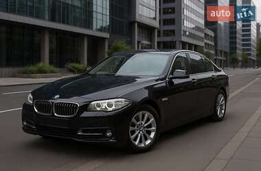 Седан BMW 5 Series 2013 в 