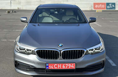Седан BMW 5 Series 2019 в Львові