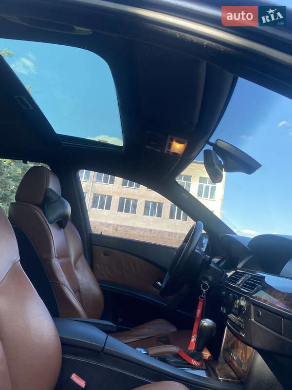 Седан BMW 5 Series 2004 в Великой Александровке фото 9 Седан BMW 5 Series 2004 в Великой Александровке