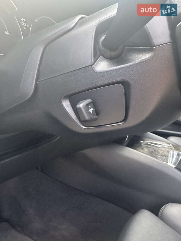 Седан BMW 5 Series 2018 в Киеве