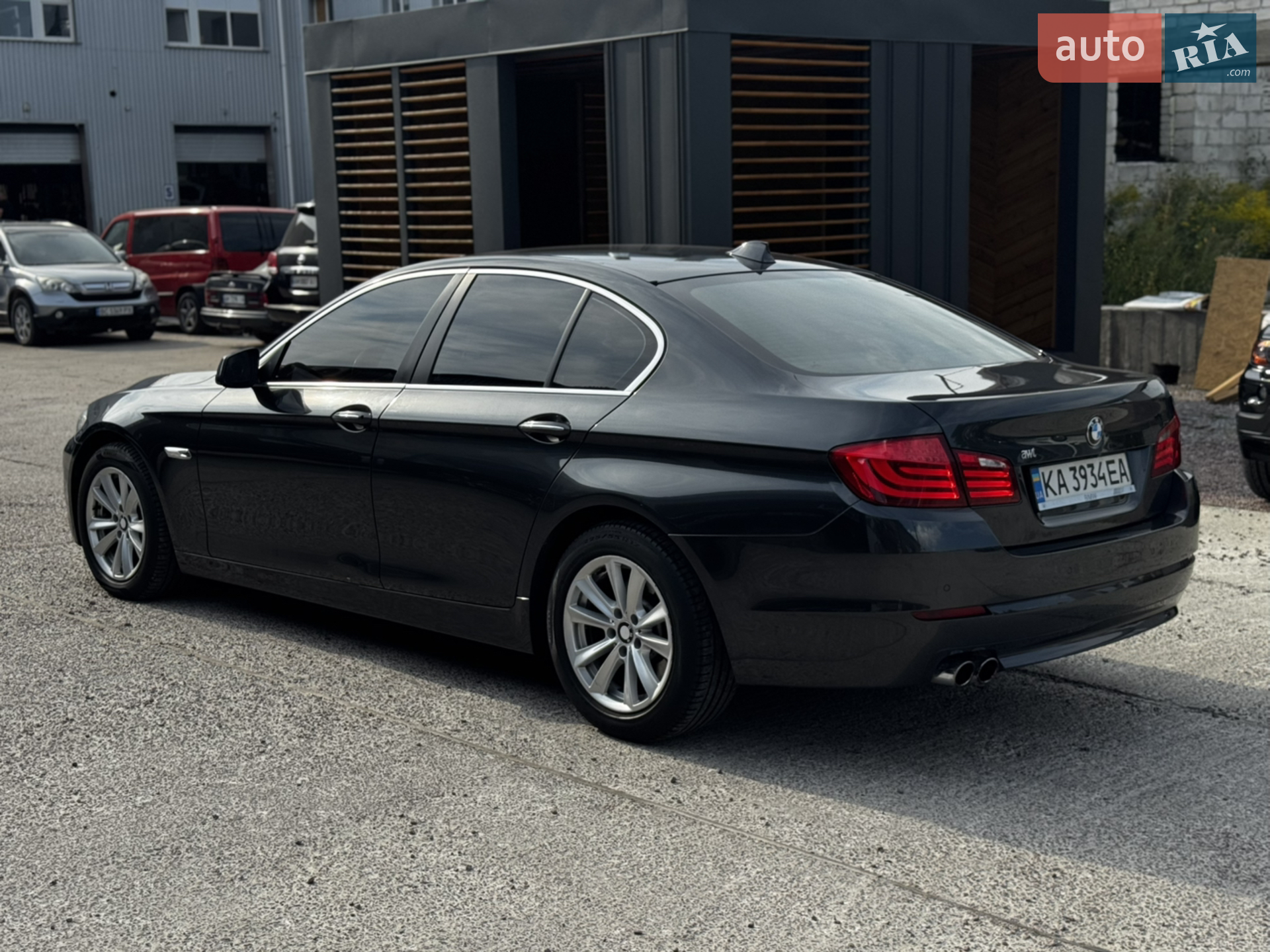 2010 BMW 5er - мініатюра 2