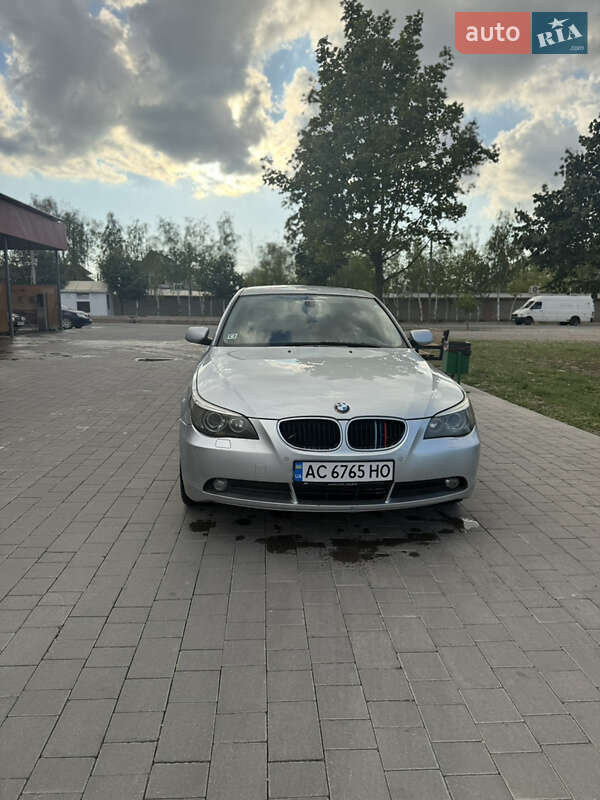 Седан BMW 5 Series 2003 в Виноградове фото 14 Седан BMW 5 Series 2003 в Виноградове