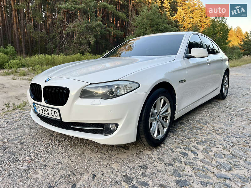 BMW 5 Series 2012