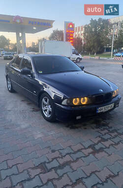 Седан BMW 5 Series 2001 в Ізмаїлі