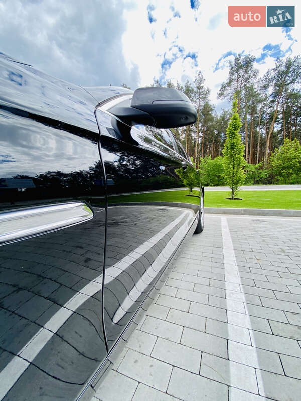 Седан BMW 5 Series 2015 в Киеве