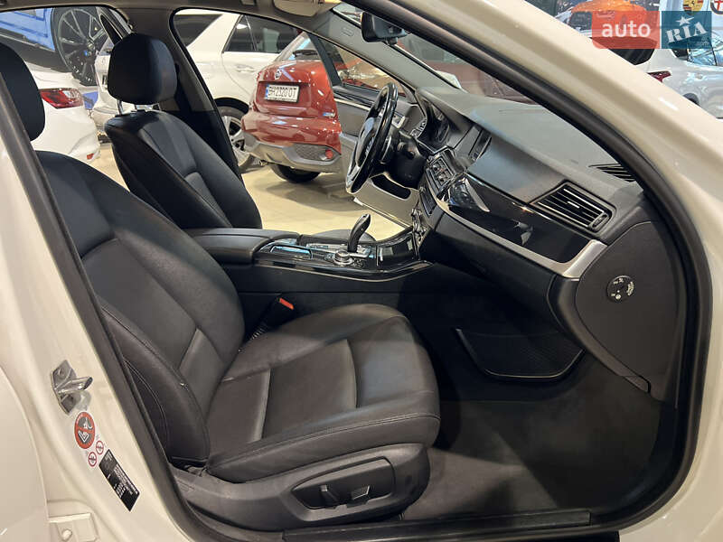 Седан BMW 5 Series 2016 в Одессе фото 12 Седан BMW 5 Series 2016 в Одессе