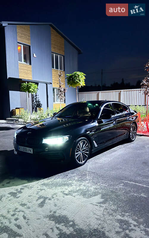 Седан BMW 5 Series 2018 в Києві фото 24 Седан BMW 5 Series 2018 в Києві