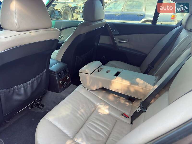 Седан BMW 5 Series 2006 в Черноморске фото 14 Седан BMW 5 Series 2006 в Черноморске