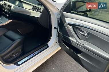 Седан BMW 5 Series 2013 в 