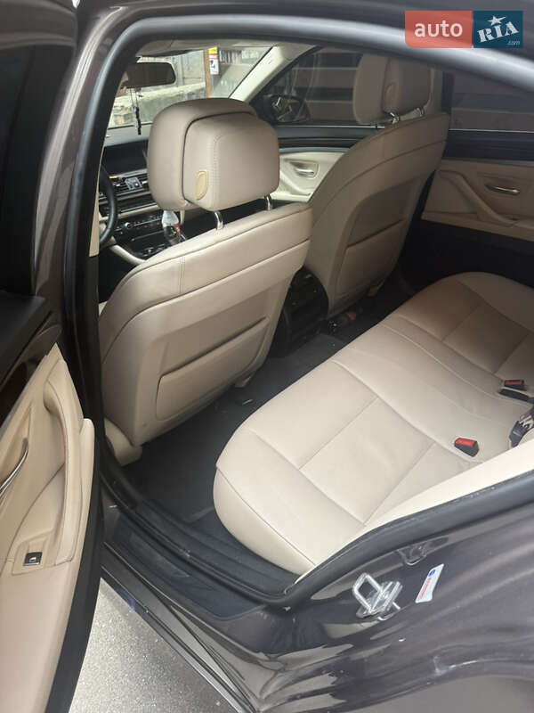 Седан BMW 5 Series 2013 в Киеве фото 7 Седан BMW 5 Series 2013 в Киеве
