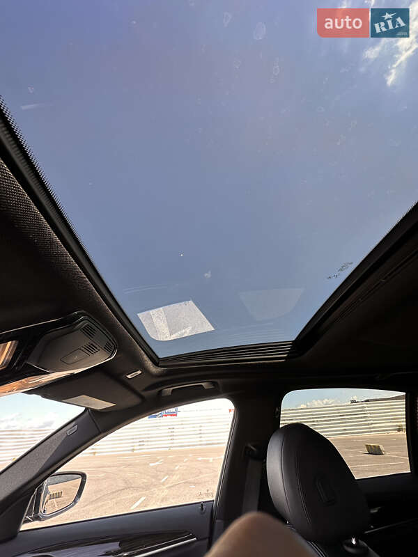 Седан BMW 5 Series 2018 в Львове