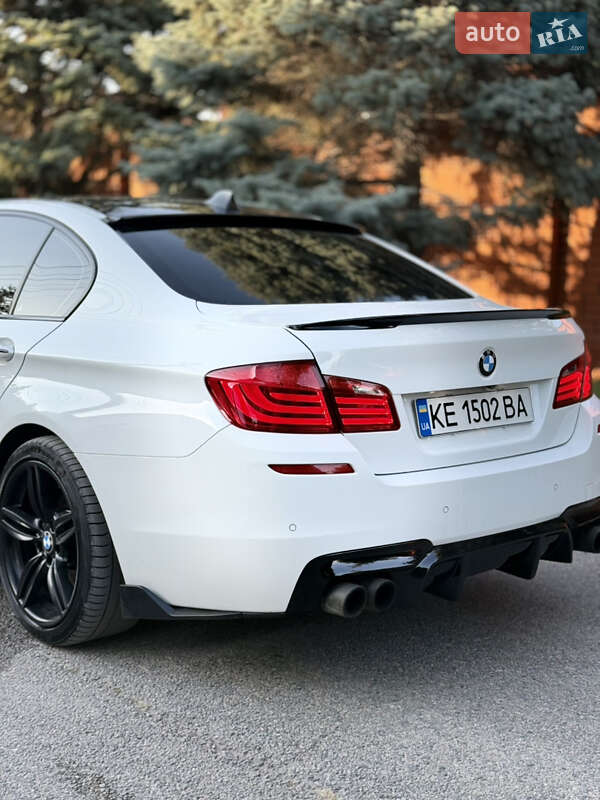 BMW 5 Series 2012