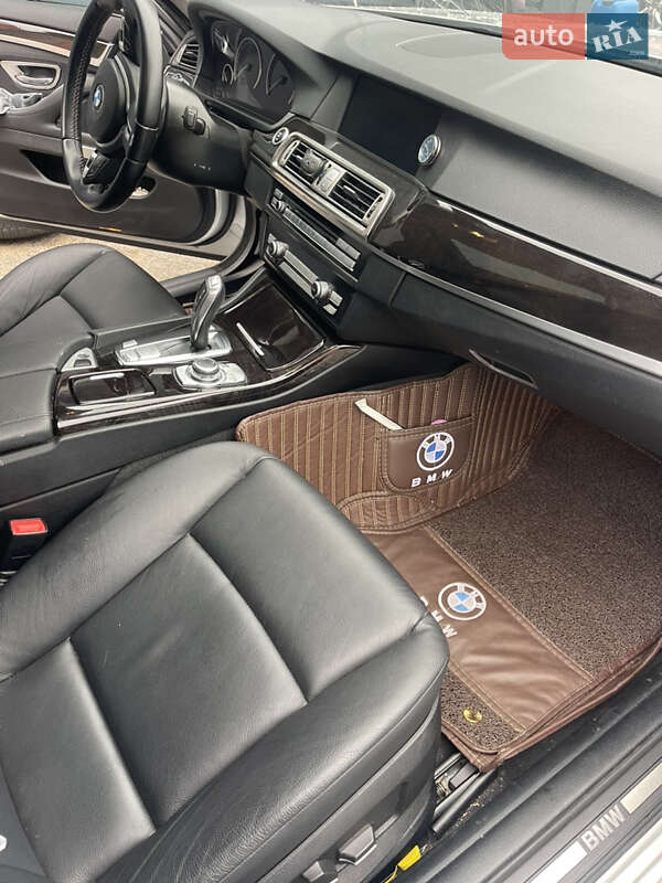 Седан BMW 5 Series 2011 в Виннице