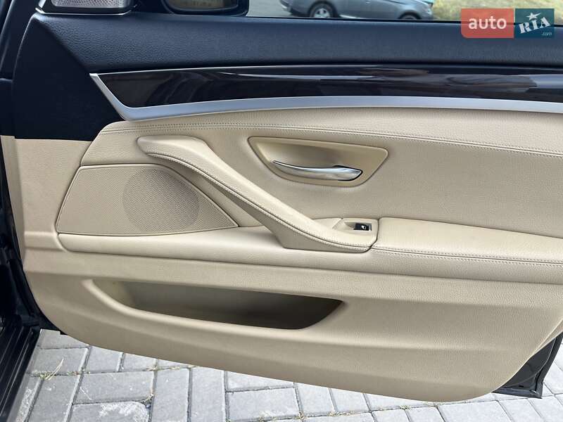 Седан BMW 5 Series 2012 в Києві