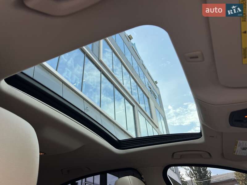 Седан BMW 5 Series 2012 в Києві