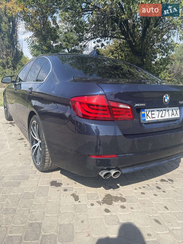 Седан BMW 5 Series 2013 в Першотравенську