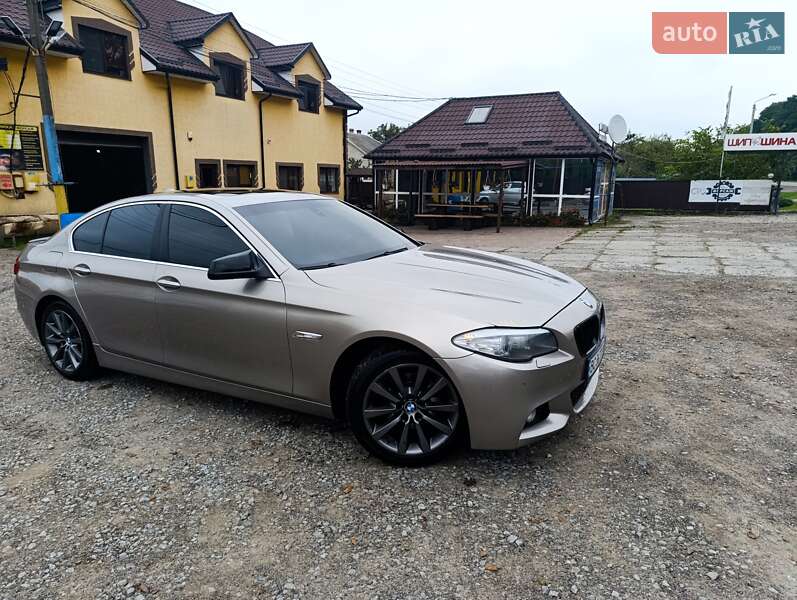 Седан BMW 5 Series 2011 в Львові