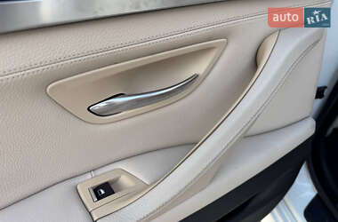 Седан BMW 5 Series 2013 в 