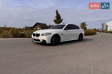 Седан BMW 5 Series 2014 в Коростене