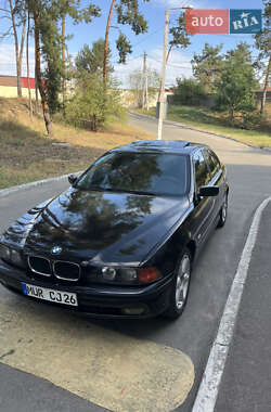 Седан BMW 5 Series 1999 в Бучі