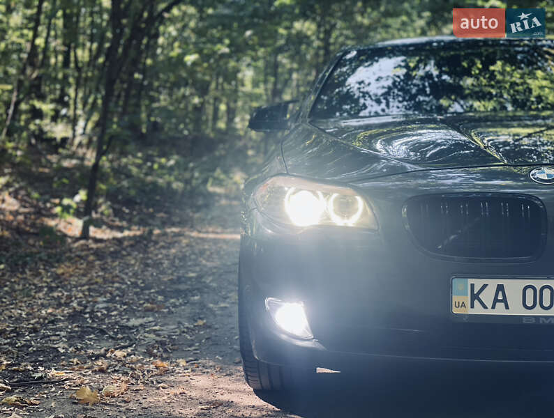 Седан BMW 5 Series 2011 в Києві