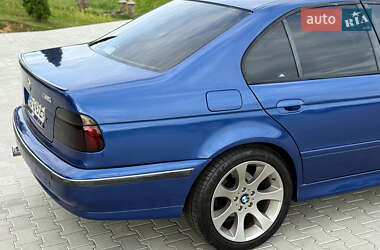 Седан BMW 5 Series 2001 в 