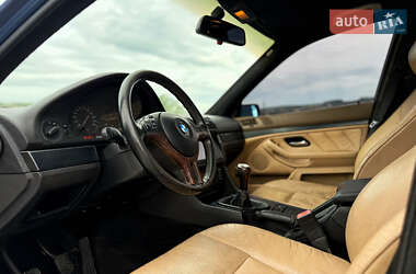 Седан BMW 5 Series 2001 в 
