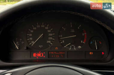 Седан BMW 5 Series 2001 в 