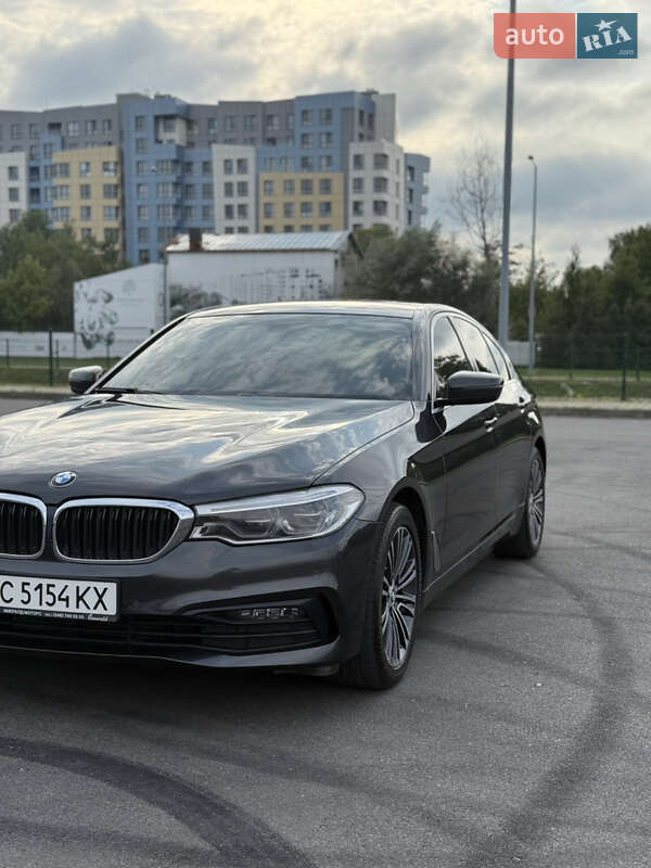 BMW 5 Series 2019 BMW 5 Series 2019