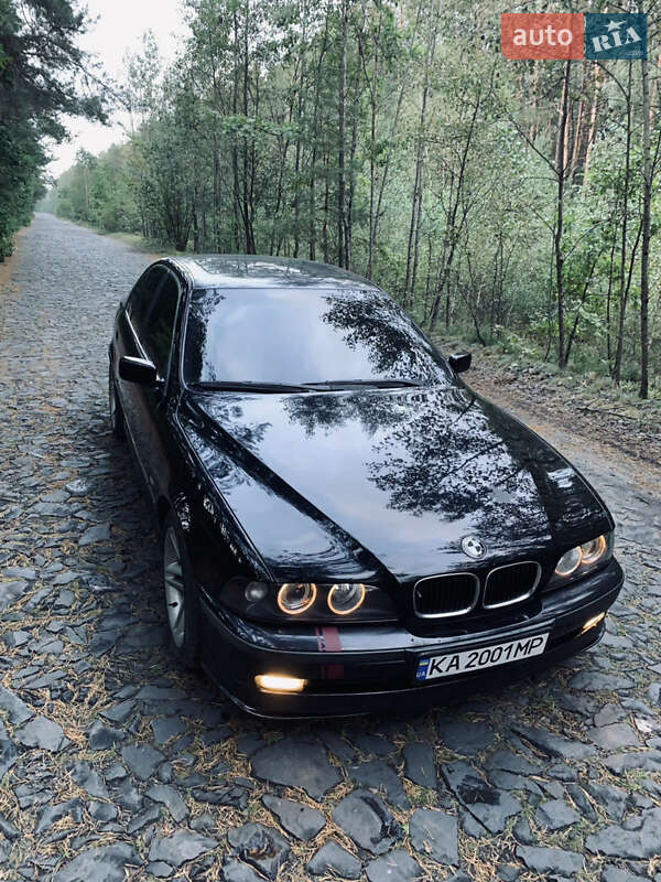 Седан BMW 5 Series 1996 в Ровно