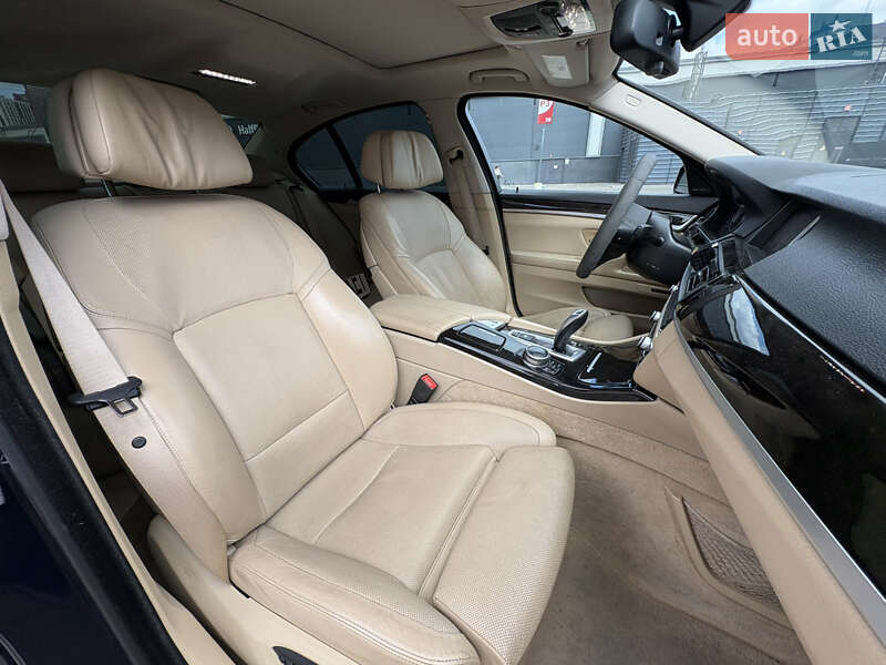 Седан BMW 5 Series 2014 в Киеве