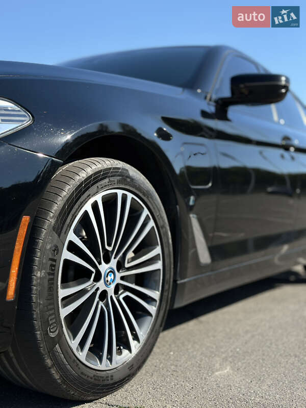 Седан BMW 5 Series 2018 в Дніпрі фото 9 Седан BMW 5 Series 2018 в Дніпрі