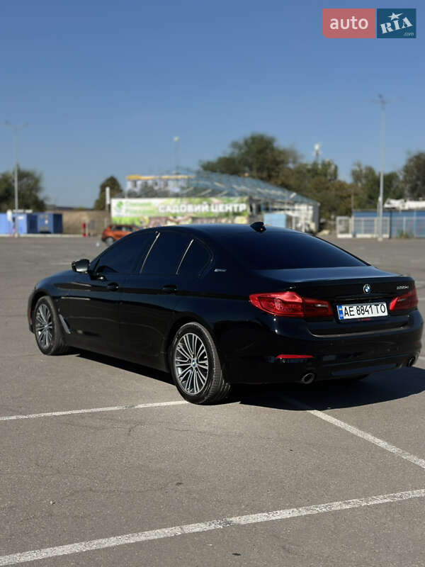 Седан BMW 5 Series 2018 в Дніпрі фото 14 Седан BMW 5 Series 2018 в Дніпрі