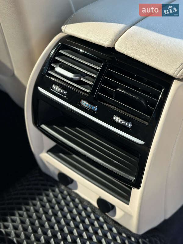 Седан BMW 5 Series 2018 в Дніпрі фото 18 Седан BMW 5 Series 2018 в Дніпрі