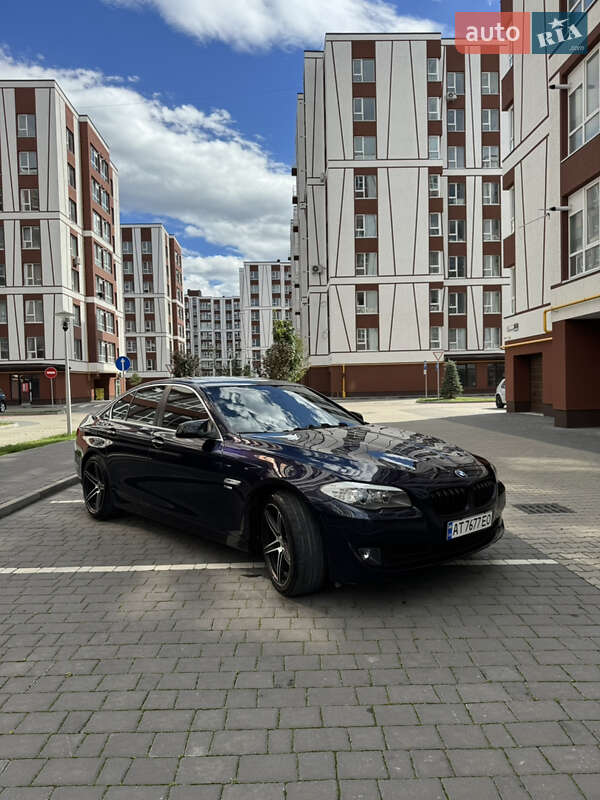 Седан BMW 5 Series 2011 в Ивано-Франковске