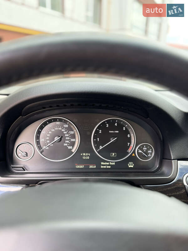 Седан BMW 5 Series 2011 в Ивано-Франковске