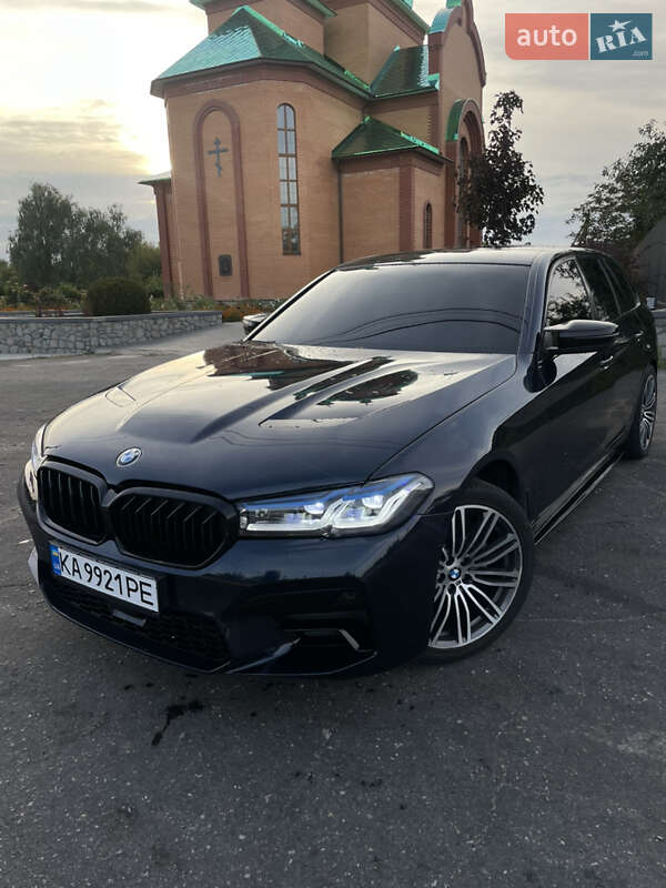Универсал BMW 5 Series 2018 в Киеве