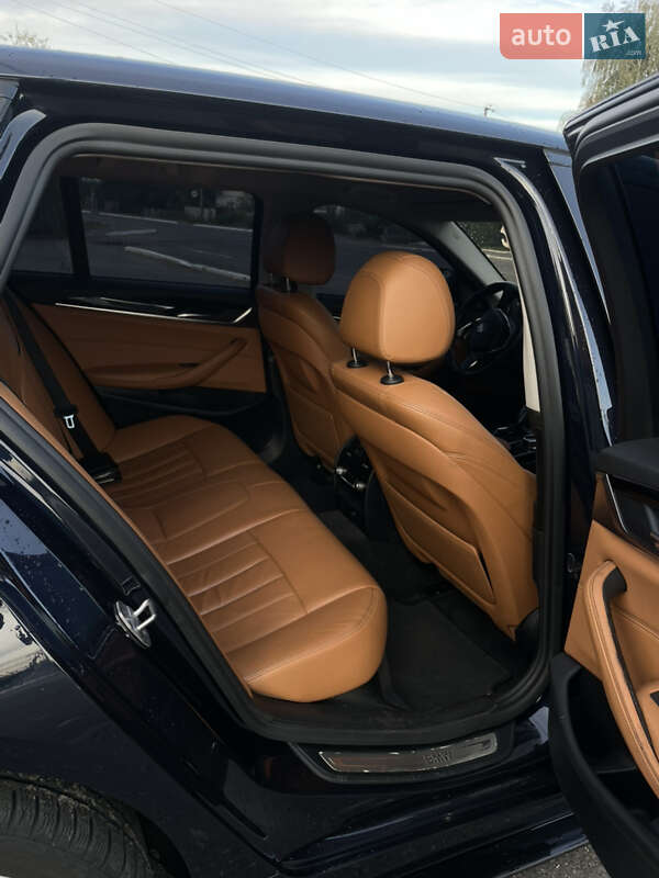 Универсал BMW 5 Series 2018 в Киеве