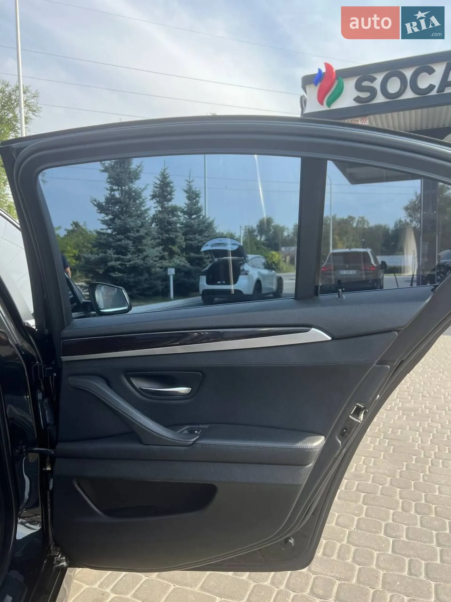 2013 BMW 5er - мініатюра 18