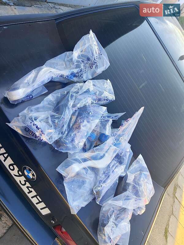 Седан BMW 5 Series 1993 в Кропивницькому