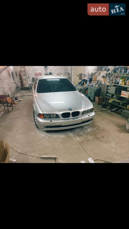 BMW 5 Series 1998 BMW 5 Series 1998