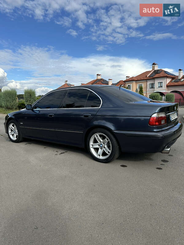 Седан BMW 5 Series 2003 в Шептицькому