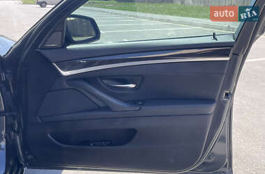 Седан BMW 5 Series 2013 в 