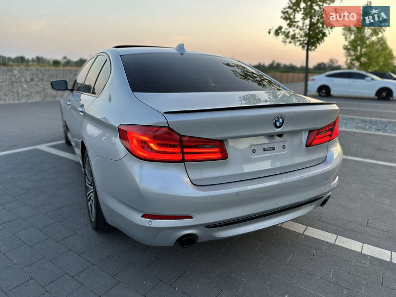 Седан BMW 5 Series 2020 в Мукачево