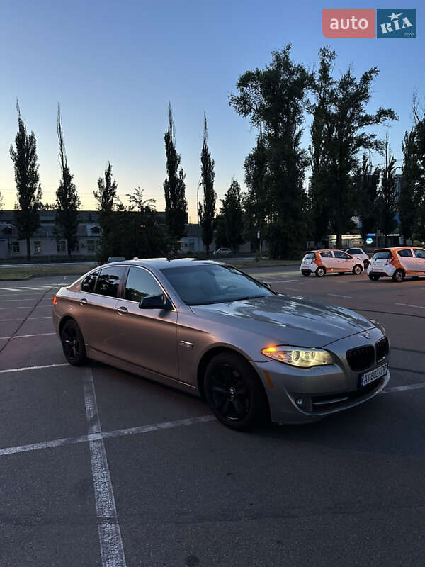 Седан BMW 5 Series 2010 в Киеве