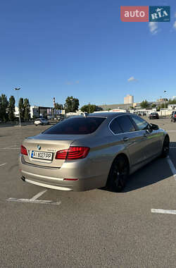 Седан BMW 5 Series 2010 в 