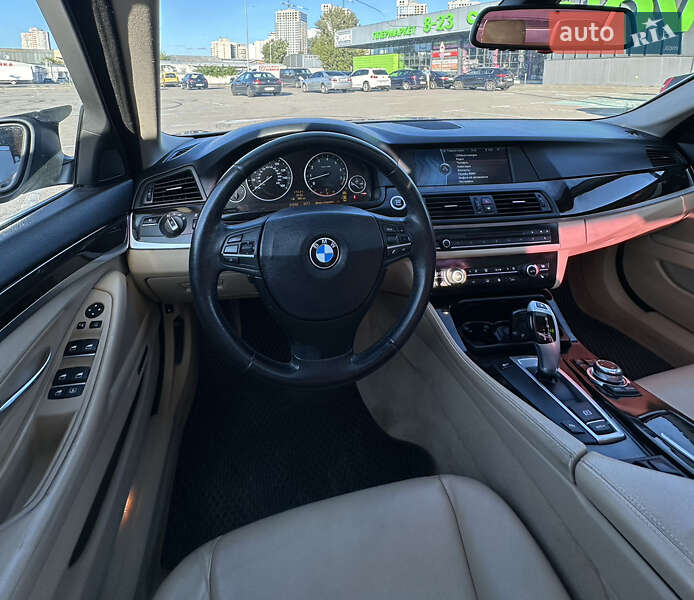 Седан BMW 5 Series 2010 в Киеве