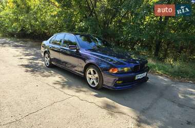 Седан BMW 5 Series 1997 в Роздільній