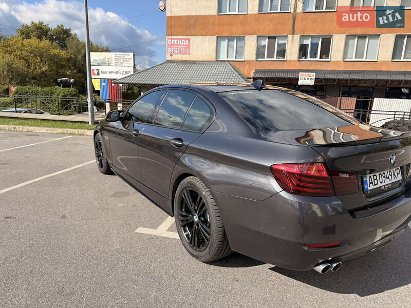 Седан BMW 5 Series 2014 в Виннице